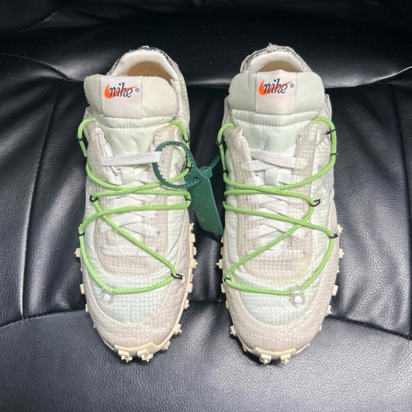 Nike CD8180-100 Women's Sneakers Off-White/Waffle Racer White/Green, Size 8.5 - Picture 1 of 9